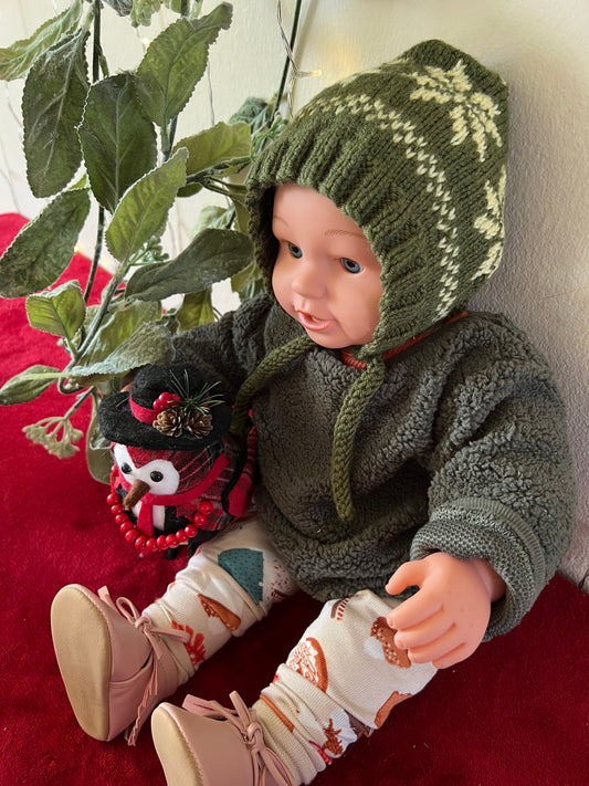 Baby Bonnet Forest Green Snowflake Design Hand Knit Soft Baby Yarn (12+ Months)